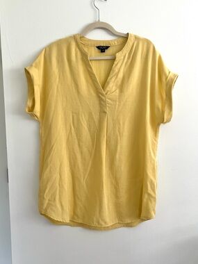 Rachel Roy Soft Butter Yellow Split V-Neck Cuffed Short Sleeve Tunic Top Large